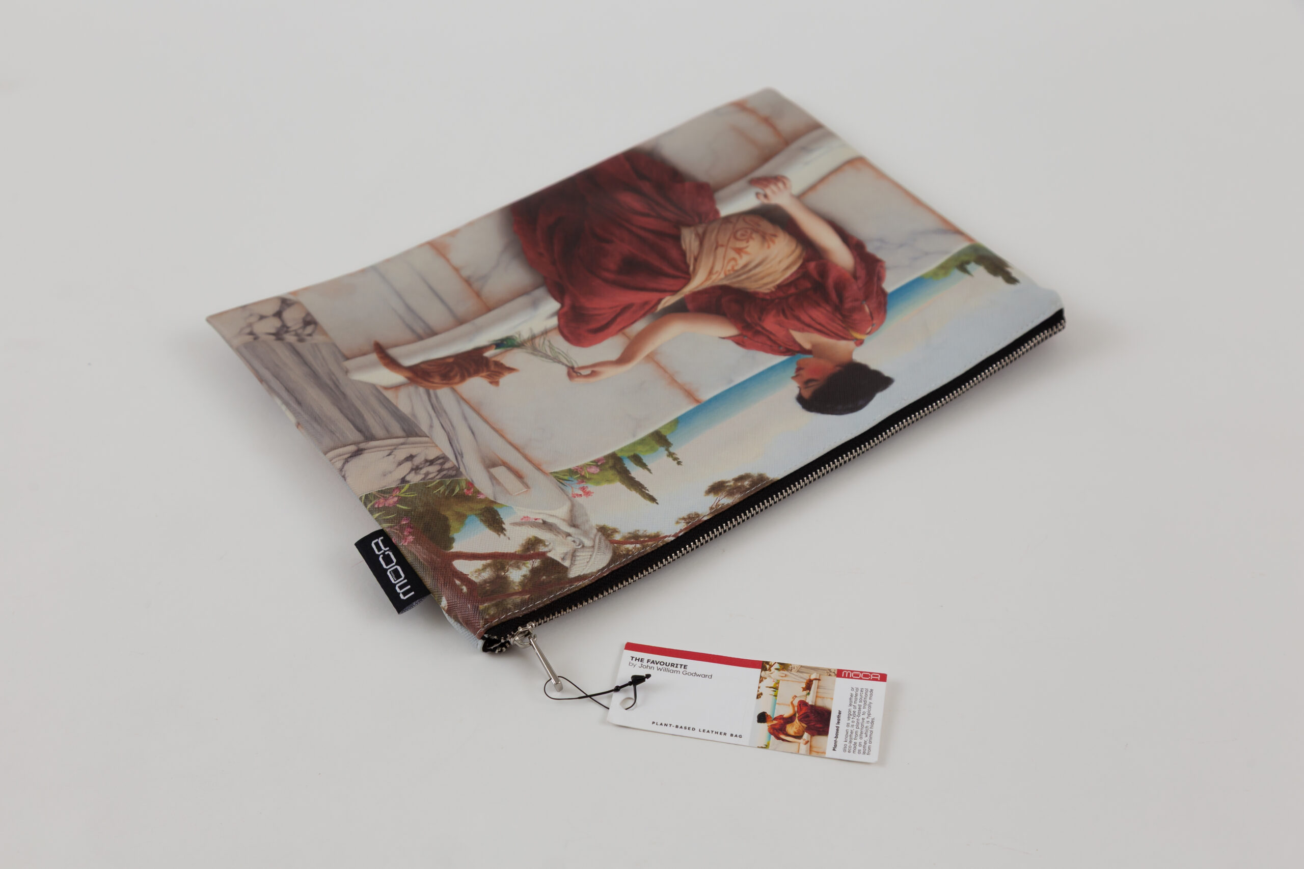 กระเป๋าหนัง vegan clutch ลาย The Favourite